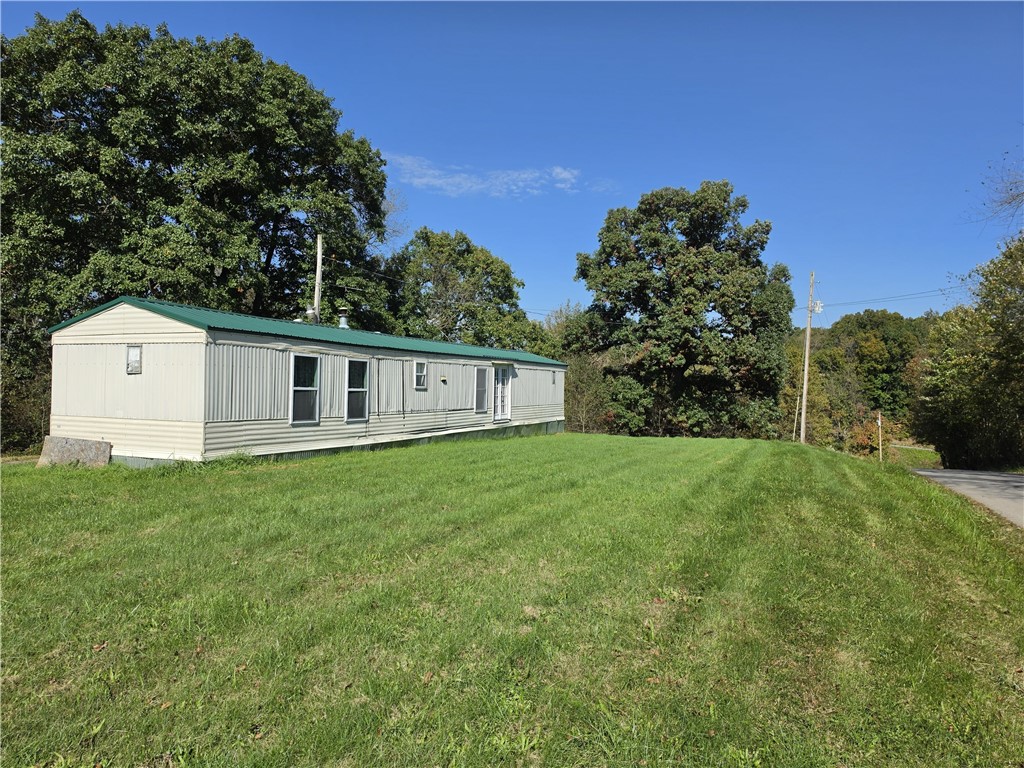 315 Wyant Rd — photo 1