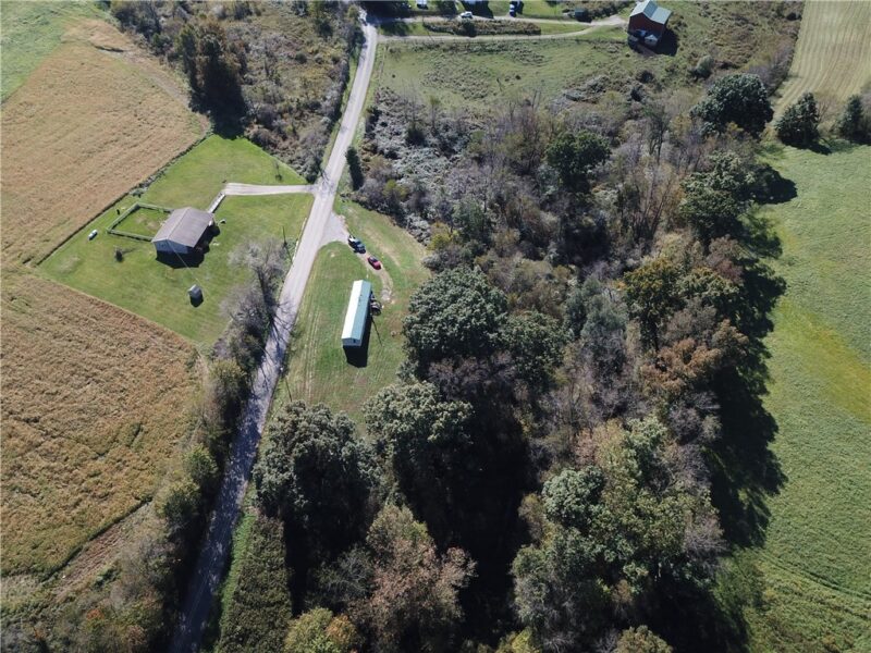 315 Wyant Rd — photo 3