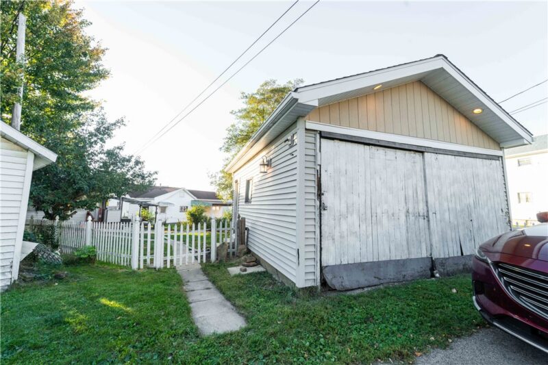 30 Homestead Avenue — photo 3