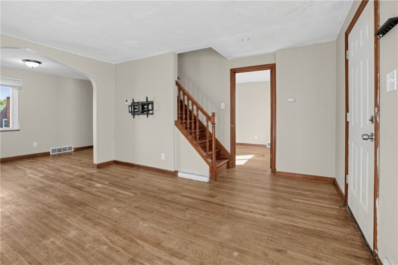 418 Commonwealth Ave — photo 4