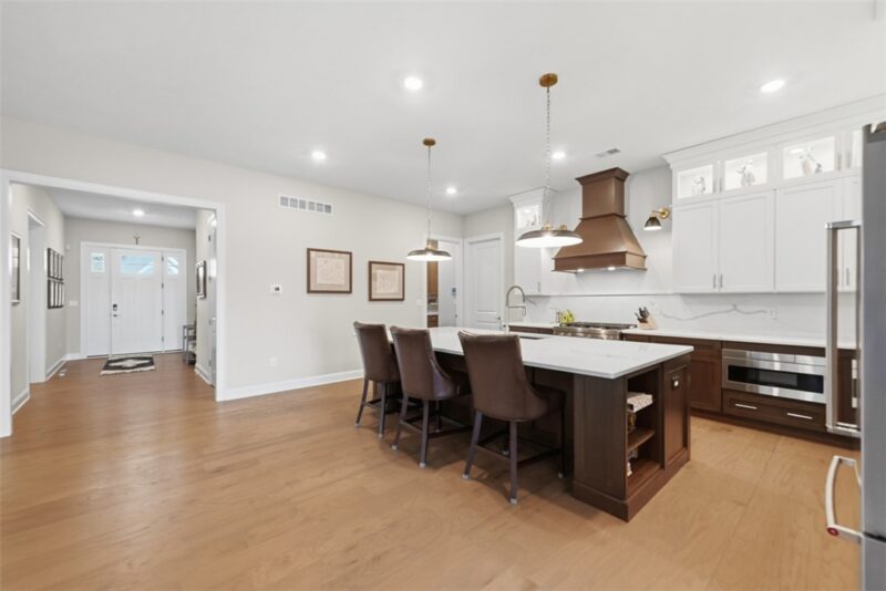 2017 Froman Dr — photo 4