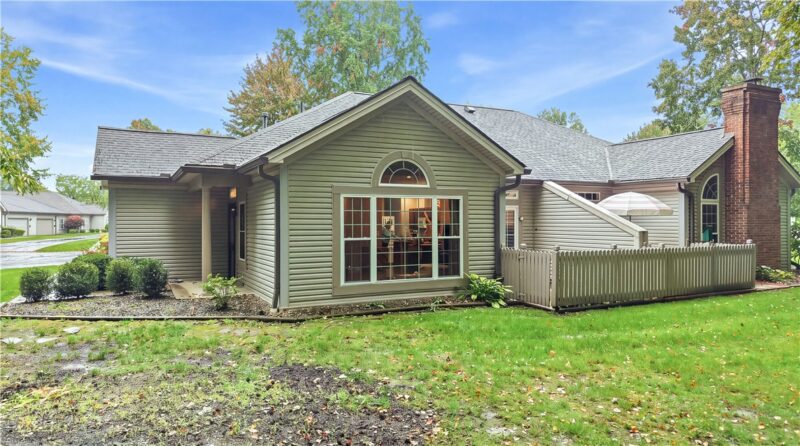 39 Stone Ridge Blvd — photo 3