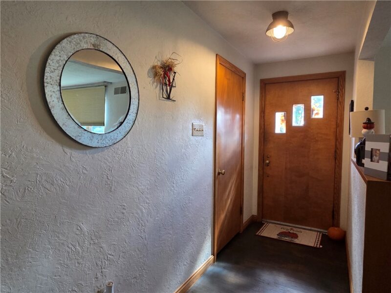 115 Aspen Rd — photo 4