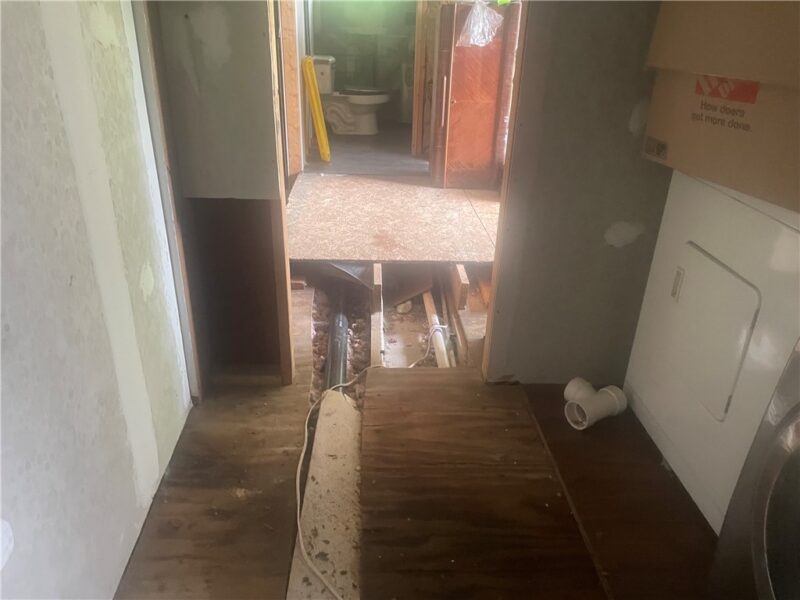 1102 Mcadams Rd — photo 4