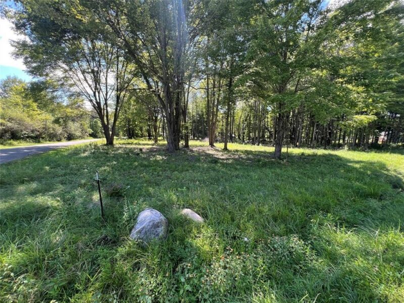 2369 Leach Rd — photo 3