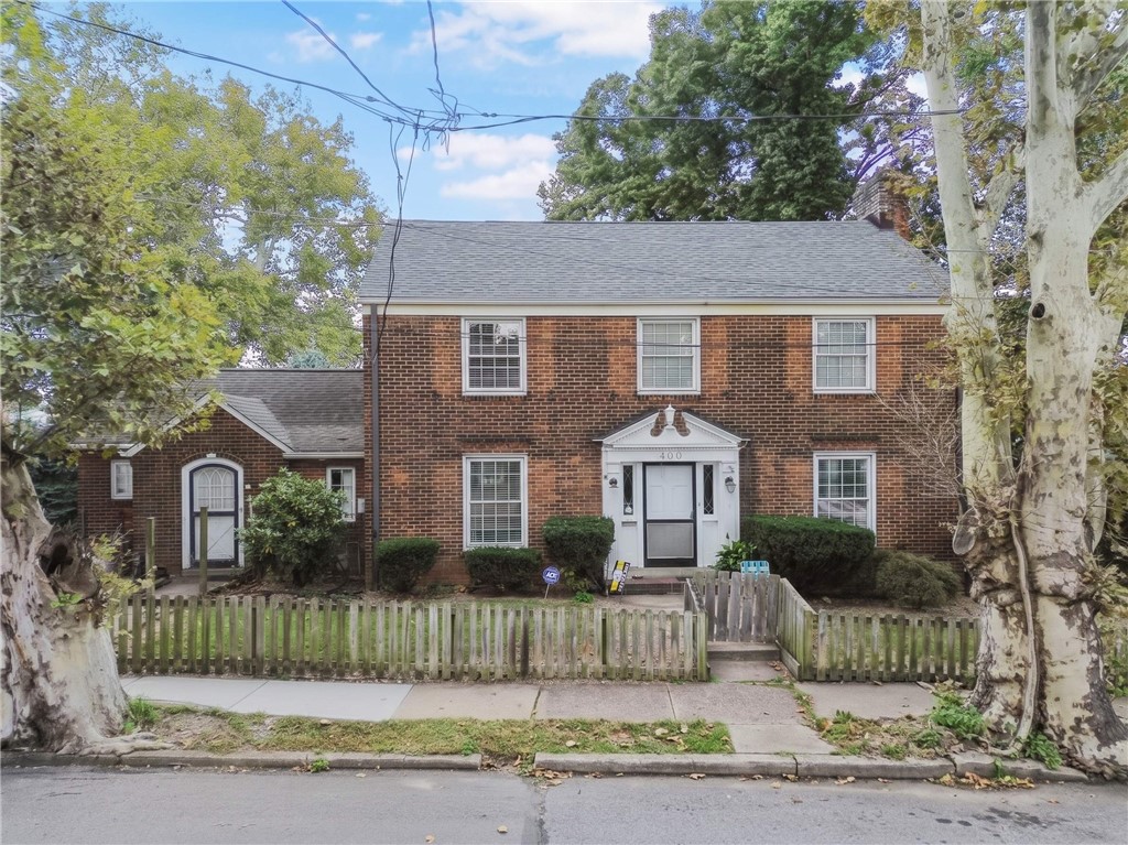 400 Franklin St — photo 1