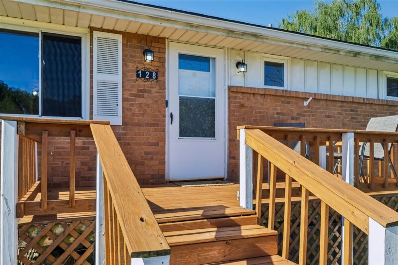 128 Westpoint Drive — photo 5