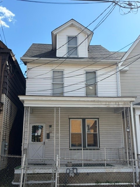623 Walnut St — photo 1