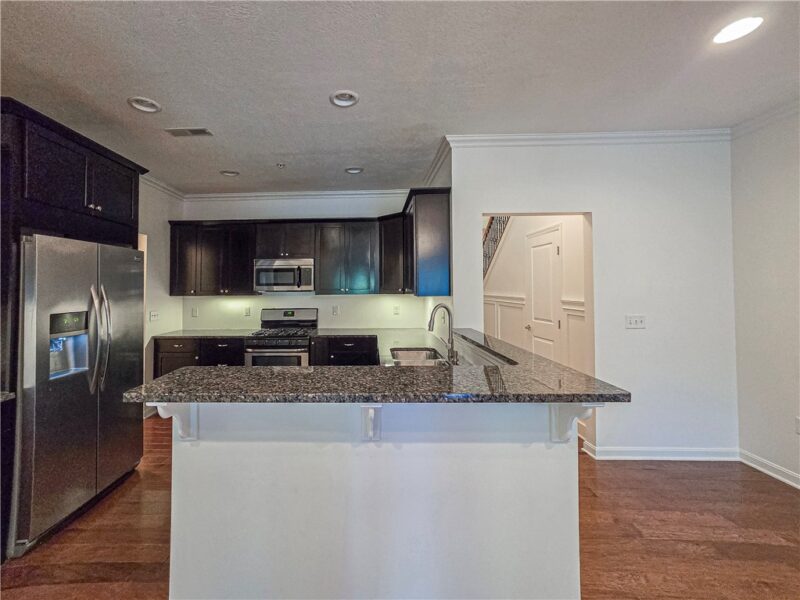 2045 Cool Springs dr — photo 4