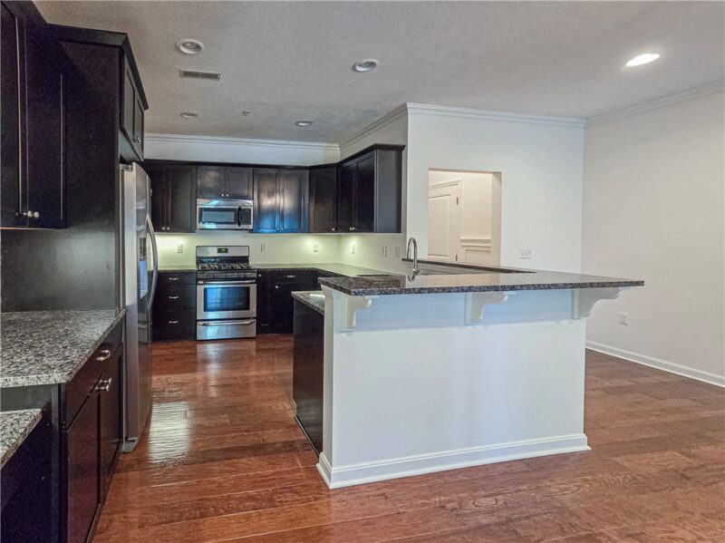 2045 Cool Springs dr — photo 5