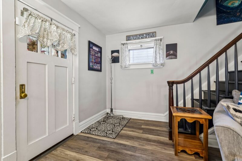 220 E Edgewood AVENUE — photo 5