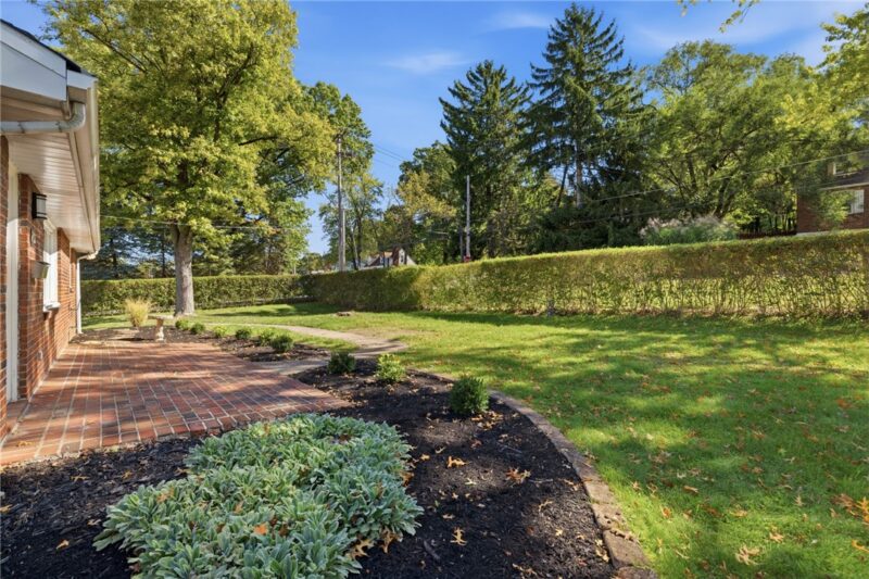 2400 Milford Dr — photo 5