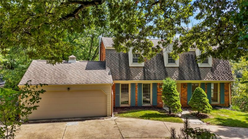1849 Tilton Drive — photo 2