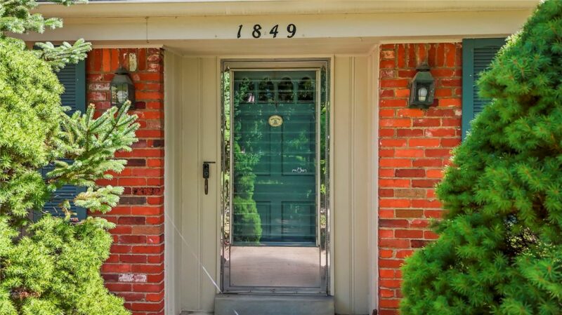 1849 Tilton Drive — photo 4
