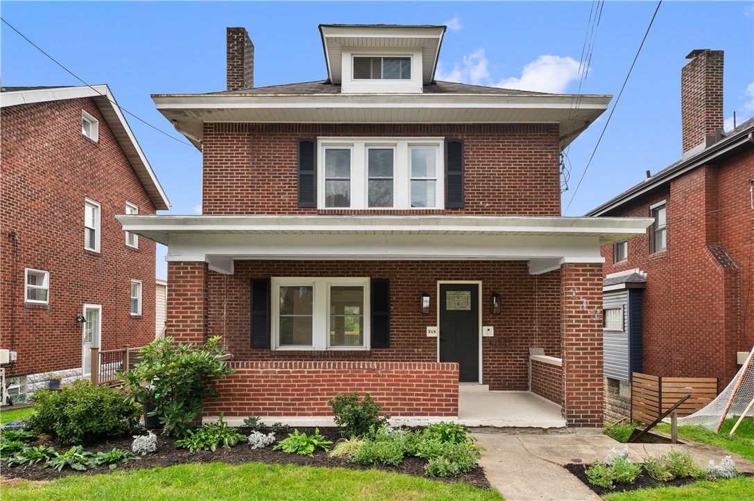 218 Birch Ave. — photo 1