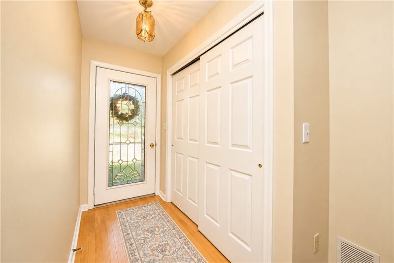 749 Canal St — photo 2