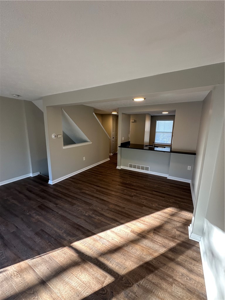514 Timber Trl — photo 3