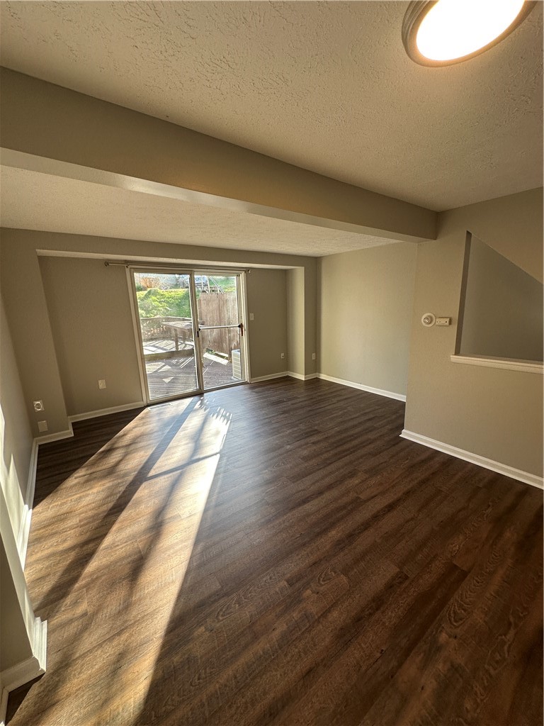 514 Timber Trl — photo 4
