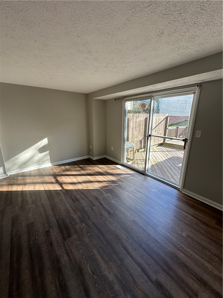 514 Timber Trl — photo 5