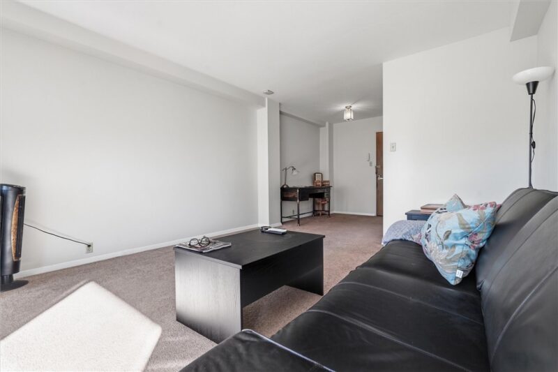 320 Fort Duquesne Blvd 21B — photo 8
