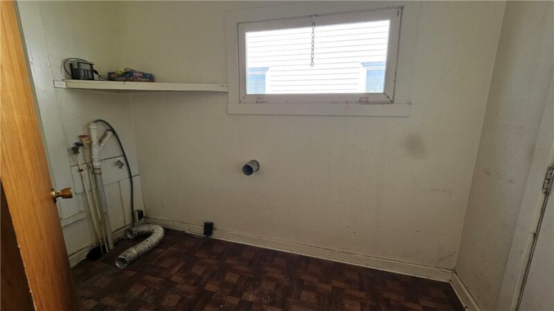 . Lake St — photo 8