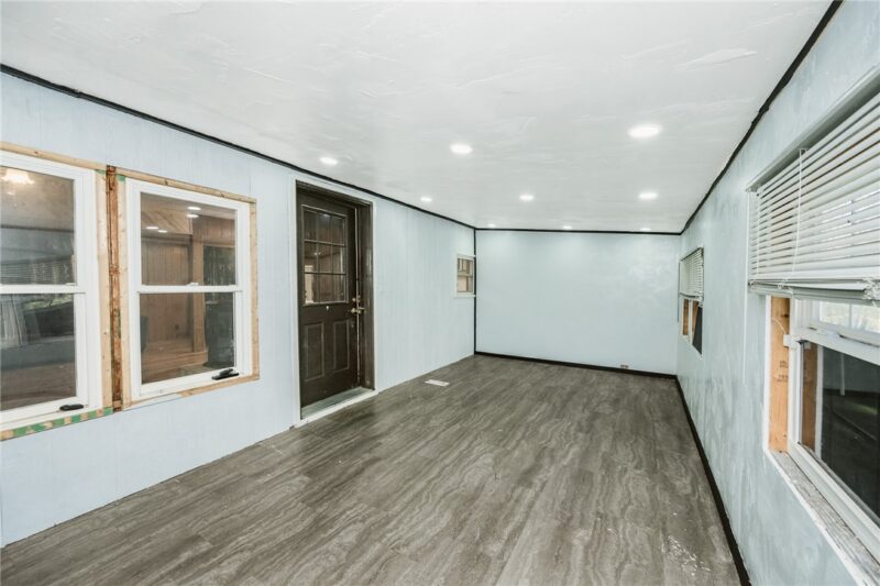 300 Rich Hill RD — photo 6