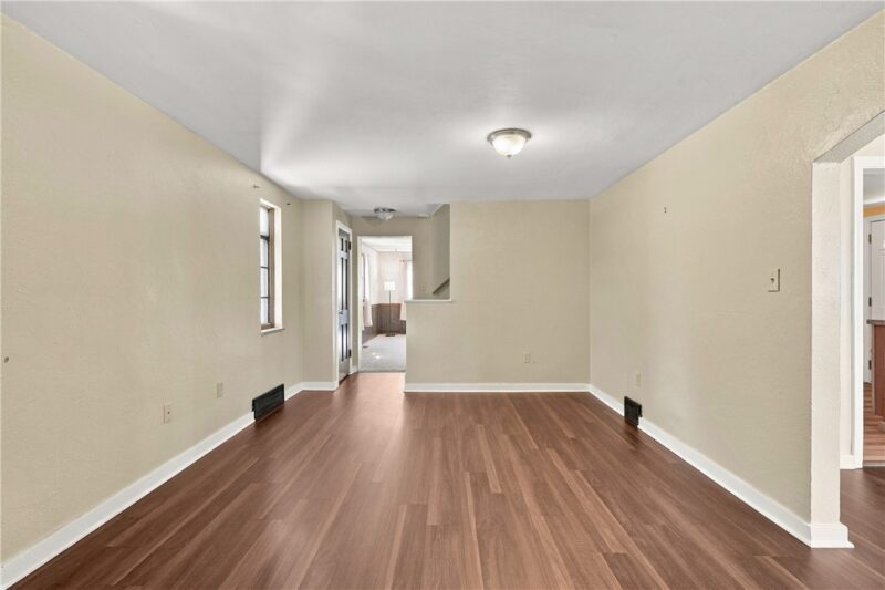 1170 GRANDVIEW DRIVE — photo 4