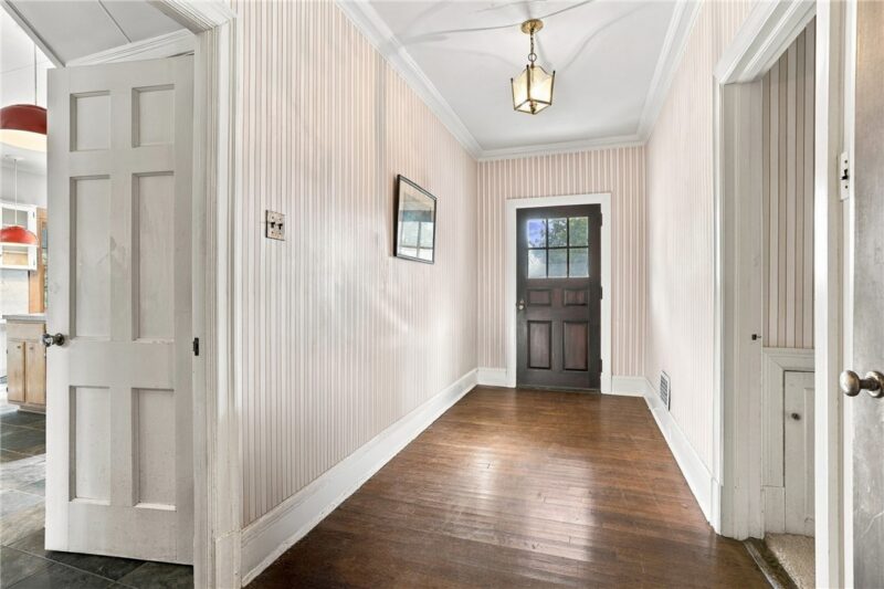 311 Dorseyville Rd — photo 7