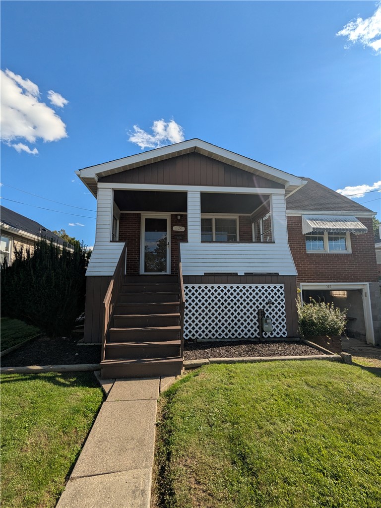 526 Maple Avenue — photo 1