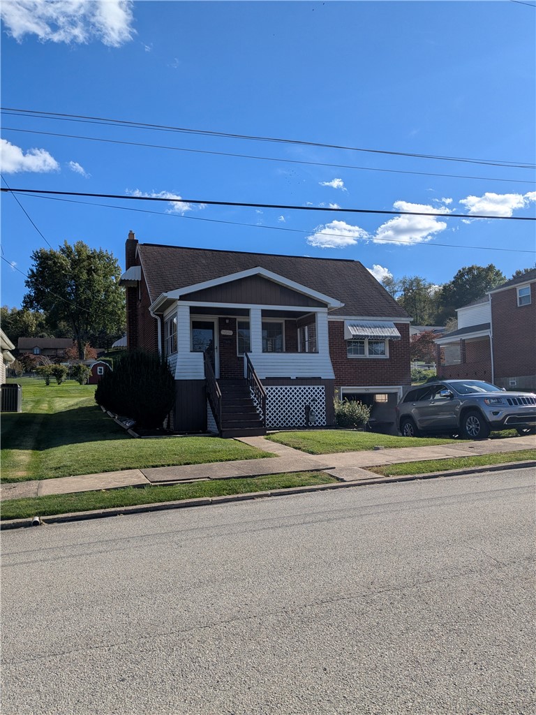 526 Maple Avenue — photo 2