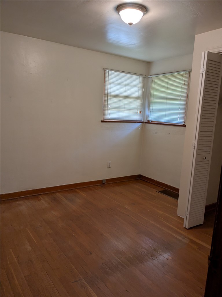 526 Maple Avenue — photo 8