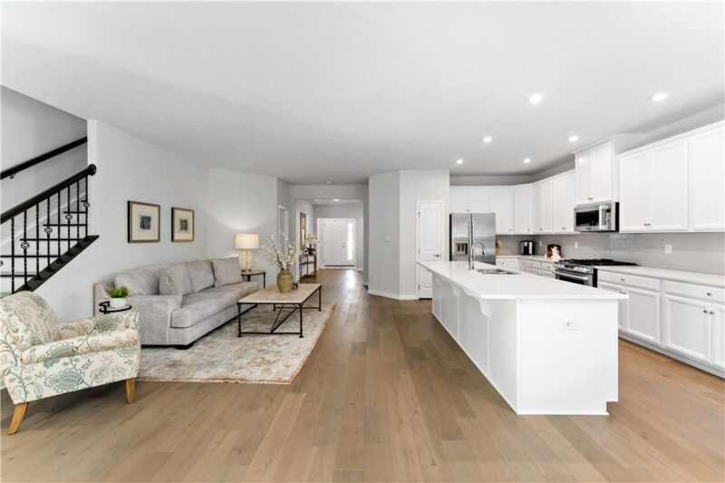 117 Greystone Dr — photo 4