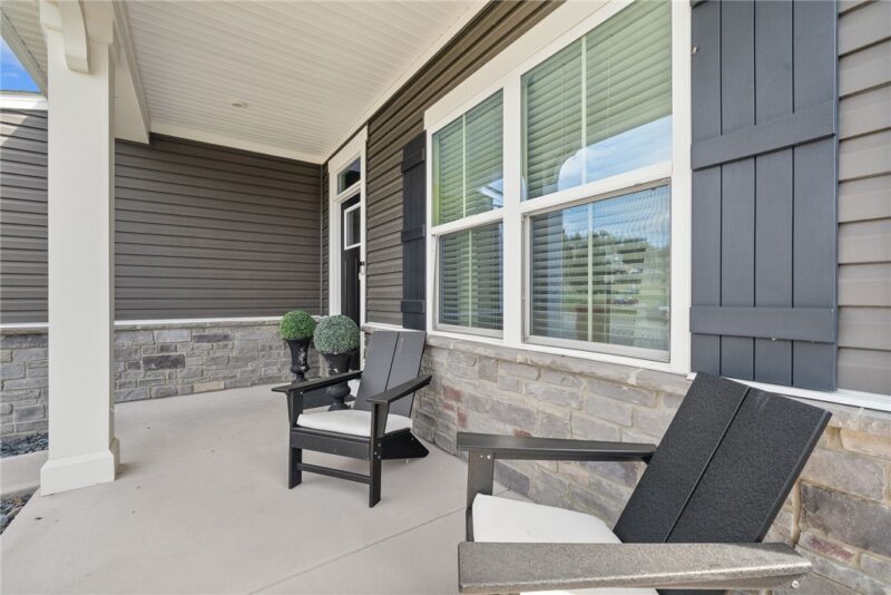 1001 Black Sands Drive — photo 2
