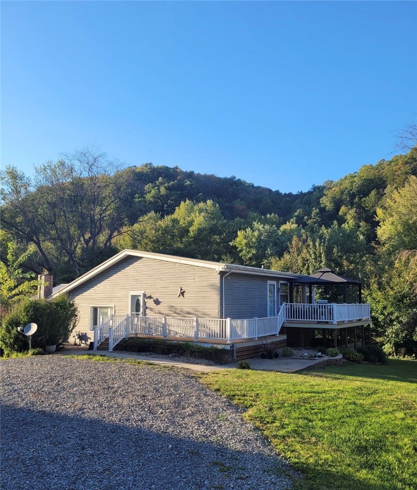 708 Stewartson Rd — photo 1