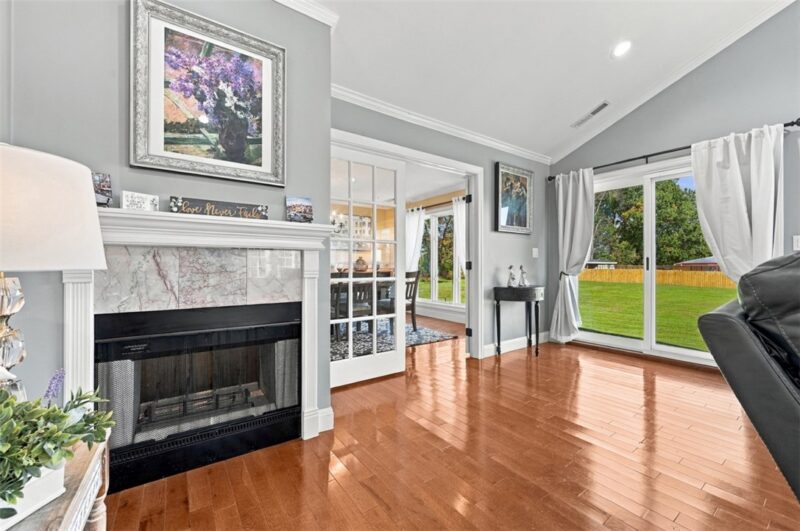 1378 Macarthur Drive Ext — photo 8