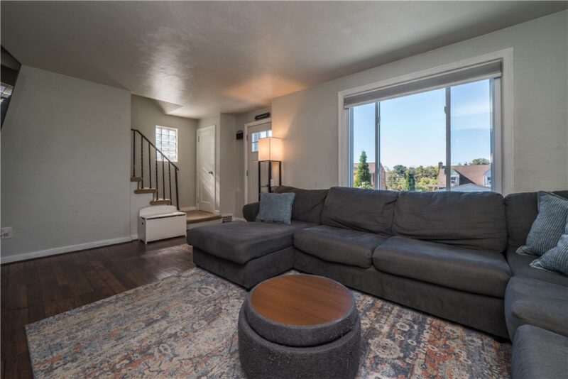 134 Sunny Dr — photo 4