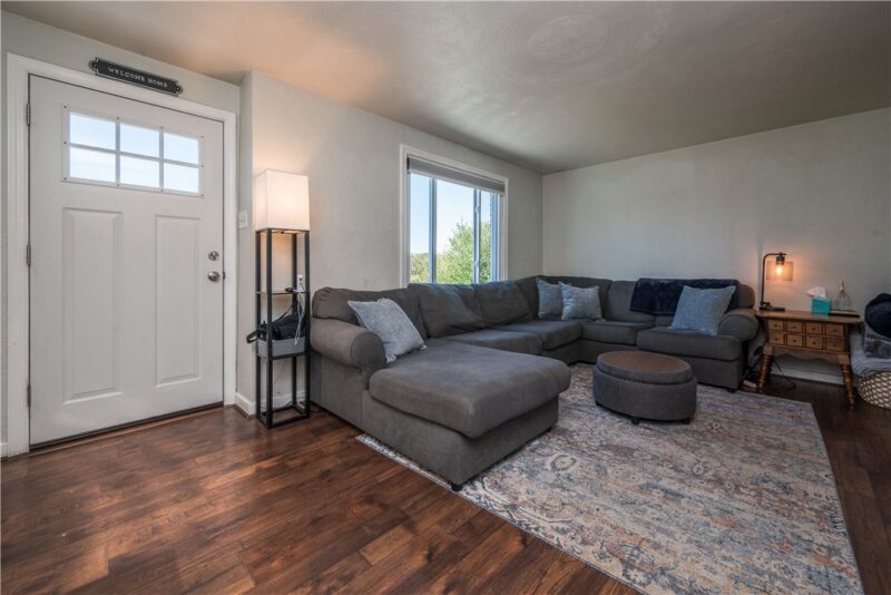 134 Sunny Dr — photo 6