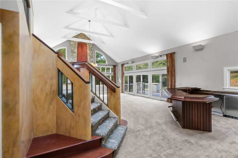 310 Mingo Rd — photo 4