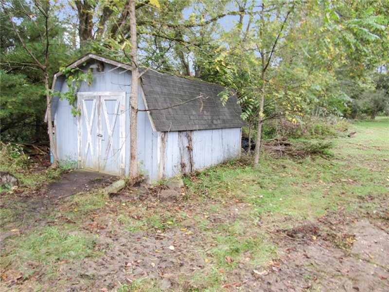 312 Leslie Rd — photo 6