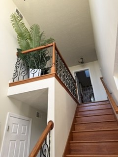 290 Linda Avenue — photo 7