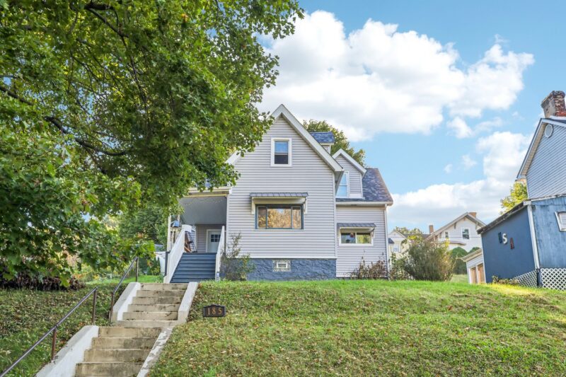 185 Center Ave — photo 3