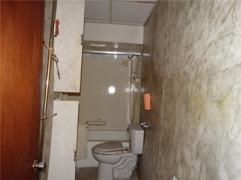 37 Kenwood Ave — photo 8