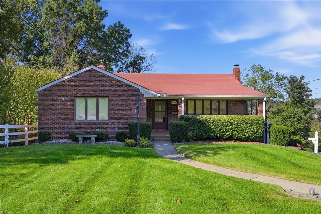 283 Kentucky Drive — photo 1