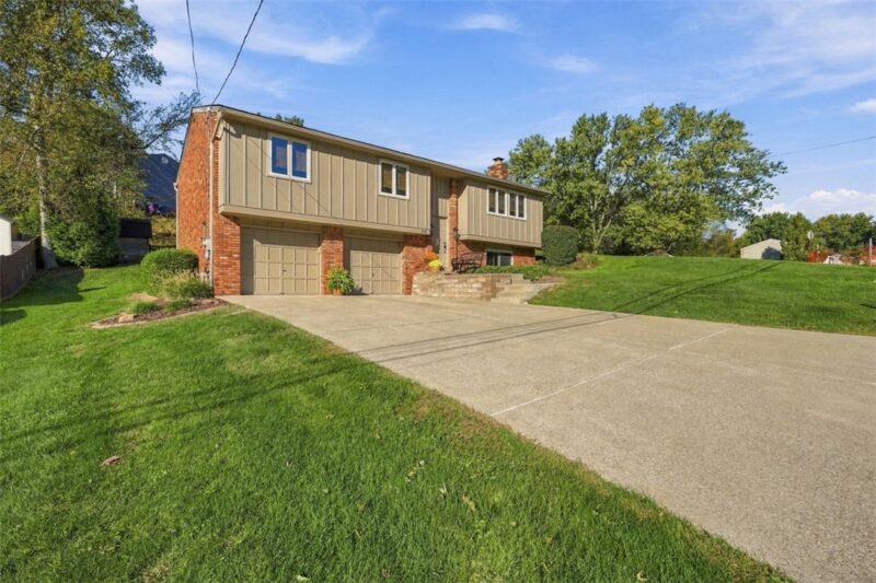 616 Carnival Dr — photo 4