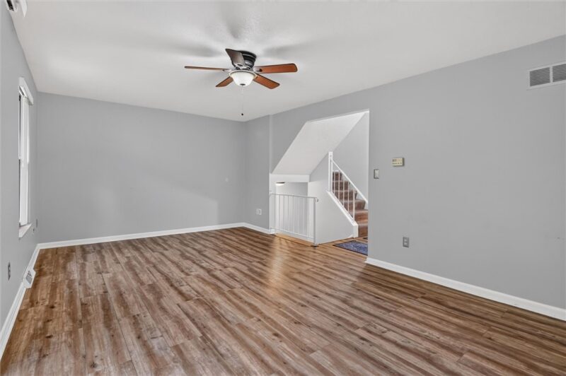 7440 Lighthouse Pt — photo 6