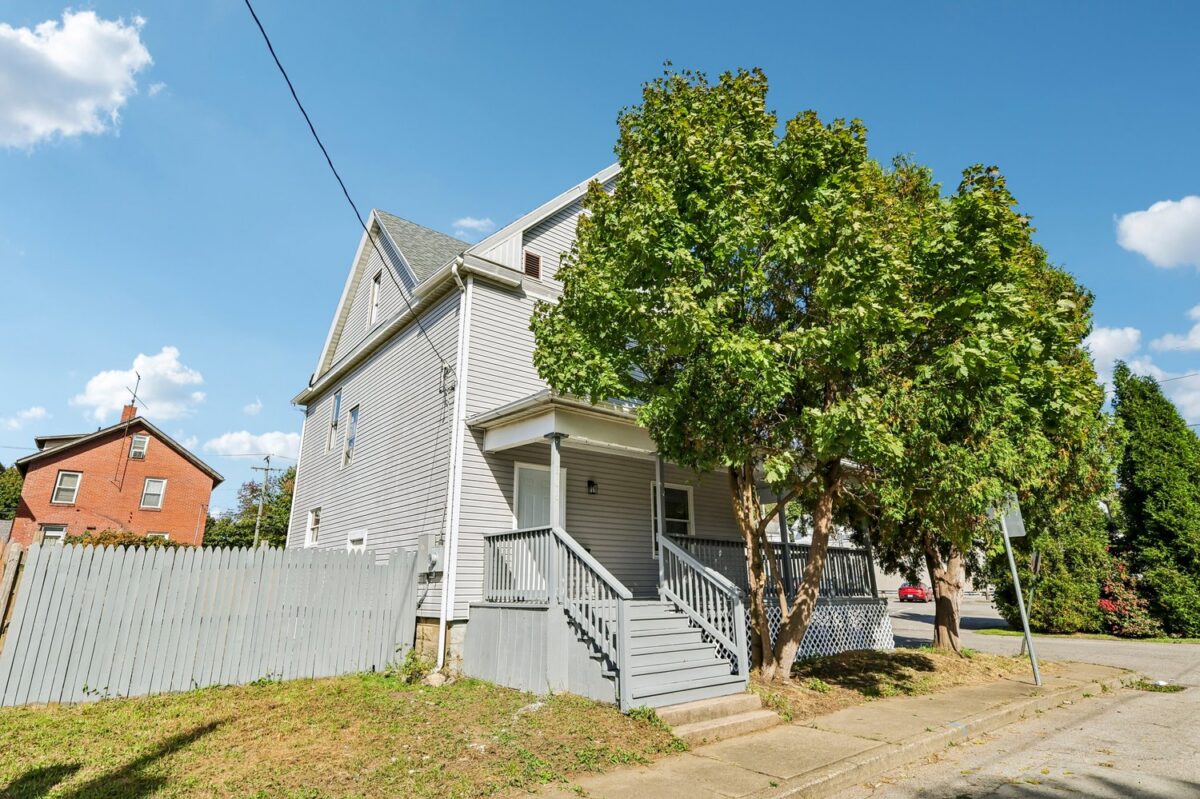306 Virginia AVENUE — photo 1