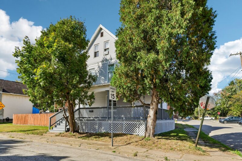 306 Virginia AVENUE — photo 3