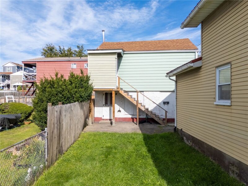 140 Hamilton St — photo 8