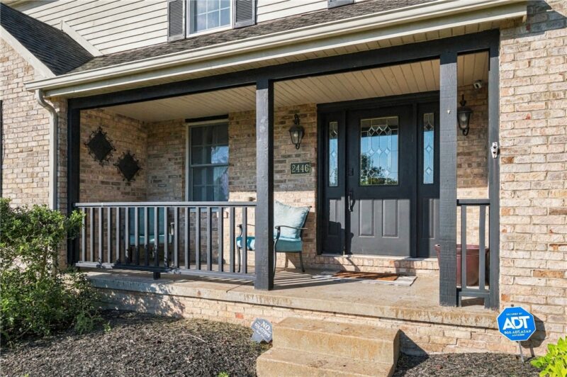 2446 Dogwood Drive — photo 3
