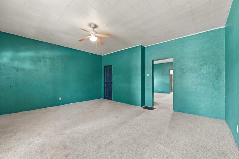 406 St Joseph STREET — photo 3